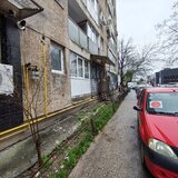 Piata Delfinului, Chisinau, Dobrina